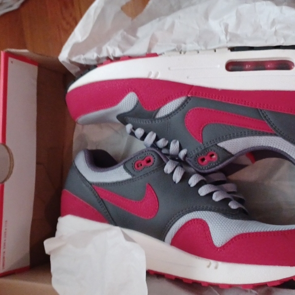 Nike air max 1 essential